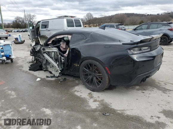 2016 Chevrolet Camaro 1SS z VIN 1G1FF1R75G0147853, wystawiony jako Copart lot #47943835 z przebiegiem Nie podano mil oraz Szkoda całkowita • Salvage title. Historia ofert i sprzedaży dostępna na DreamBid. Obrazek 2.