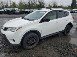 2015 Toyota RAV4 LE with VIN JTMBFREV3FD098619, listed as a Copart auction lot 52030325 with 296,877 mi miles and Clean Title. Bid and sale history available at carsss.com. Image 1.