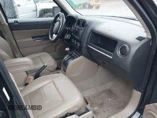 2012 Jeep Patriot Limited with VIN 1C4NJRCB4CD612364, listed as a IAAI auction lot 41556481 with 170,331 mi miles and . Bid and sale history available at carsss.com. Image 5.