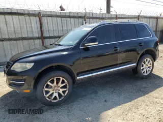 2008 Volkswagen Touareg 2 V6 with VIN WVGBE77L38D008189, listed as a Copart auction lot 52237085 with 170,932 mi miles and Clean Title. Bid and sale history available at carsss.com. Image 1.