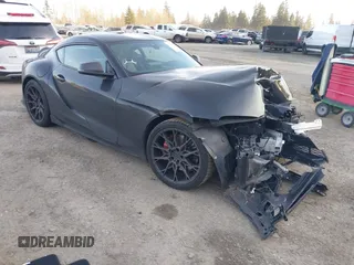 2020 Toyota GR Supra 3.0 with VIN WZ1DB4C01LW031260, listed as a IAAI auction lot 41390707 with 1 mi miles. Bid and sale history available at carsss.com. Image 1.