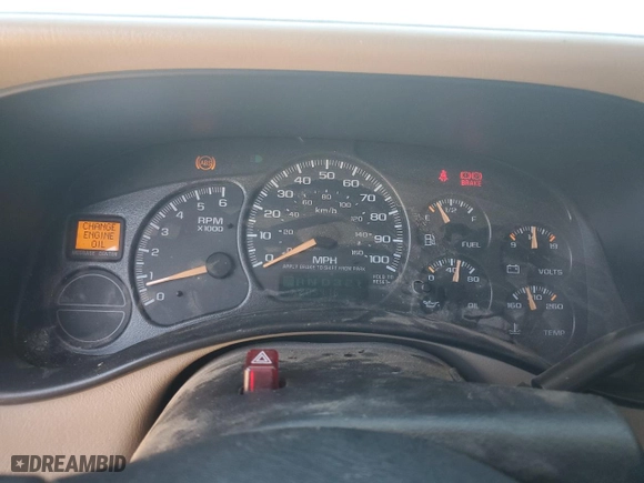 2002 GMC Sierra 1500 SLE with VIN 2GTEC19V221415765, listed as a Copart auction lot 57621414 with 205,416 mi miles and Salvage Title. Bid and sale history available at carsss.com. Image 9.