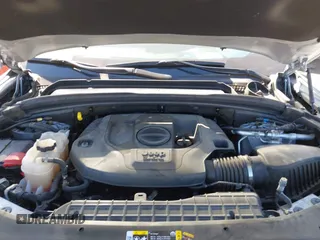 2021 Jeep Grand Cherokee Overland with VIN 1C4RJKDG4M8129163, listed as a IAAI auction lot 41475917 with 32,189 mi miles and . Bid and sale history available at DreamBid. Image 10.