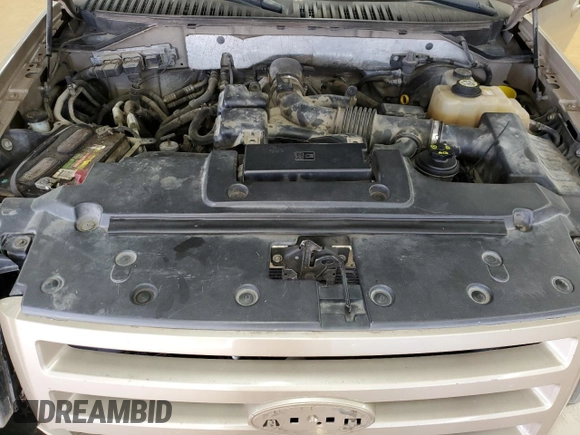 2007 Ford Expedition Limited with VIN 1FMFU20547LA57036, listed as a Copart auction lot 89315465 with 210,329 mi miles and Salvage title. Bid and sale history available at DreamBid. Image 14.