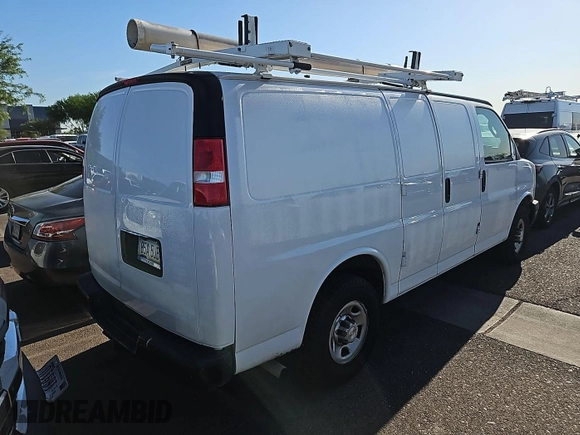 2020 Chevrolet Express Cargo with VIN 1GCWGAFP4L1267723, listed as a IAAI auction lot 42832826 with 91,273 mi miles and . Bid and sale history available at DreamBid. Image 13.