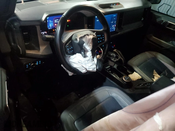 2021 Ford Bronco с VIN 1FMEE5BP2MLA78441, выставлен на аукционе Copart как лот 80878314 с пробегом 42 136 миль миль и Списание • Salvage title. История ставок и продаж доступна на DreamBid. Изображение 8.