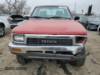 1991 Toyota Pickup DX z VIN JT4RN01P0M7042332, wystawiony jako Copart lot #42408835 z przebiegiem 211 481 mil mil oraz Szkoda całkowita • Salvage title. Historia ofert i sprzedaży dostępna na DreamBid. Obrazek 5.