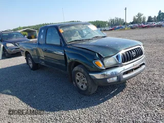 2002 Toyota Tacoma with VIN 5TEVL52N22Z078799, listed as a IAAI auction lot 42575403 with Not provided miles and . Bid and sale history available at DreamBid. Image 1.
