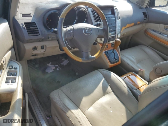 2005 Lexus RX 330 with VIN 2T2HA31U85C084967, listed as a Copart auction lot 70838264 with 182,327 mi miles and Clean Title. Bid and sale history available at carsss.com. Image 8.