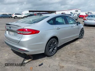 2018 Ford Fusion SE with VIN 3FA6P0HD2JR276250, listed as a IAAI auction lot 41954803 with 1 mi miles. Bid and sale history available at carsss.com. Image 4.
