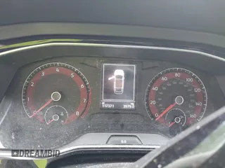 2019 Volkswagen Jetta S z VIN 3VWC57BUXKM121316, wystawiony jako IAAI lot #42290107 z przebiegiem 117 371 mil mil oraz . Historia ofert i sprzedaży dostępna na DreamBid. Obrazek 7.