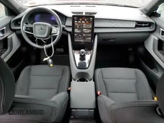 2023 Polestar 2 Performance z VIN YSMET3KA7PL135039, wystawiony jako Copart lot #73101384 z przebiegiem 27 198 mil mil oraz Czysty tytuł • Clean title. Historia ofert i sprzedaży dostępna na DreamBid. Obrazek 8.