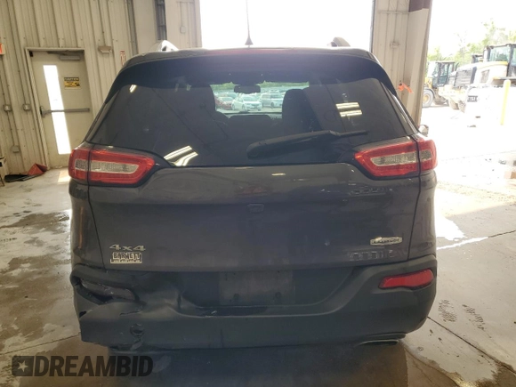 2016 Jeep Cherokee Latitude с VIN 1C4PJMCS7GW310749, выставлен на аукционе Copart как лот 58507595 с пробегом 109 678 миль миль и На запчасти • Non repairable. История ставок и продаж доступна на DreamBid. Изображение 6.
