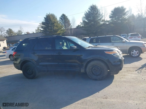 2013 Ford Explorer with VIN 1FM5K7B89DGA91158, listed as a IAAI auction lot 41767236 with 212,406 mi miles. Bid and sale history available at carsss.com. Image 13.