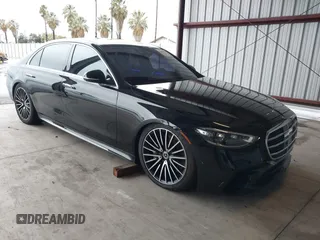 2022 Mercedes-Benz S 580 with VIN W1K6G7GB1NA147148, listed as a IAAI auction lot 41490515 with 65,121 mi miles and . Bid and sale history available at DreamBid. Image 1.