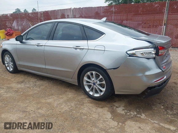 2020 Ford Fusion SE z VIN 3FA6P0LU4LR148070, wystawiony jako IAAI lot #42262446 z przebiegiem 69 057 mil mil oraz . Historia ofert i sprzedaży dostępna na DreamBid. Obrazek 3.