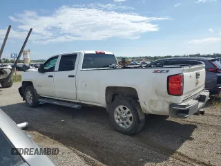 2015 Chevrolet Silverado 3500HD LT with VIN 1GC4KZC87FF151151, listed as a Copart auction lot 71650684 with 147,260 mi miles and Salvage Title. Bid and sale history available at carsss.com. Image 2.