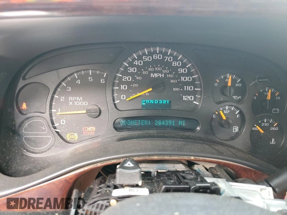 2004 GMC Yukon SLT z VIN 1GKEC13ZX4R203707, wystawiony jako Copart lot #56866075 z przebiegiem Nie podano mil oraz Szkoda całkowita • Salvage title. Historia ofert i sprzedaży dostępna na DreamBid. Obrazek 9.