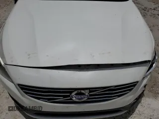 2015 Volvo S60 T5 Drive-E Premier z VIN YV126MFB8F2300710, wystawiony jako Copart lot #60067525 z przebiegiem 87 832 mil mil oraz Czysty tytuł • Clean title. Historia ofert i sprzedaży dostępna na DreamBid. Obrazek 11.
