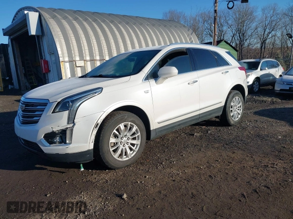 2017 Cadillac XT5 FWD с VIN 1GYKNARSXHZ209865, выставлен на аукционе IAAI как лот 41670012 с пробегом 105 567 миль миль и . История ставок и продаж доступна на DreamBid. Изображение 17.