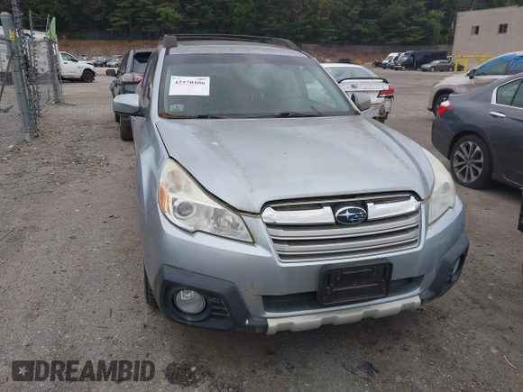 2014 Subaru Outback Limited with VIN 4S4BRBLC2E3253936, listed as a IAAI auction lot 42570106 with 210,225 mi miles and . Bid and sale history available at DreamBid. Image 12.