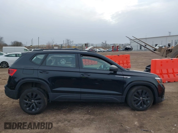 2023 Volkswagen Taos S z VIN 3VVCX7B20PM365688, wystawiony jako IAAI lot #41237975 z przebiegiem 15 401 mil mil oraz . Historia ofert i sprzedaży dostępna na DreamBid. Obrazek 13.