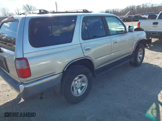 2000 Toyota 4Runner SR5 with VIN JT3HN86R5Y0283486, listed as a IAAI auction lot 41601575 with 148,262 mi miles. Bid and sale history available at carsss.com. Image 4.