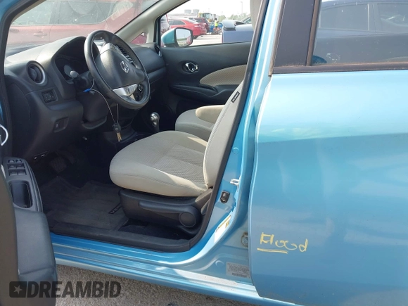 2015 Nissan Note SV z VIN 3N1CE2CP9FL352740, wystawiony jako IAAI lot #42483914 z przebiegiem 71 260 mil mil oraz . Historia ofert i sprzedaży dostępna na DreamBid. Obrazek 6.