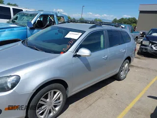 2014 Volkswagen Jetta TDI w/Sunroof & Nav с VIN 3VWPL7AJ8EM608162, выставлен на аукционе IAAI как лот 42516807 с пробегом 173 798 миль миль и . История ставок и продаж доступна на DreamBid. Изображение 6.