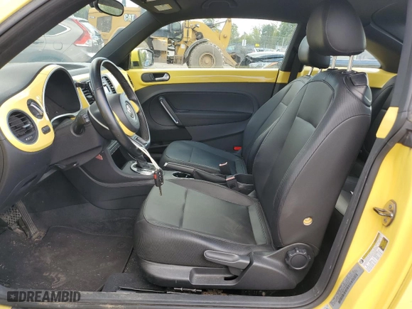 2012 Volkswagen Beetle 2.5L w/Sun PZEV with VIN 3VWJP7AT8CM613516, listed as a Copart auction lot 74631584 with 119,177 mi miles and Clean Title. Bid and sale history available at carsss.com. Image 7.