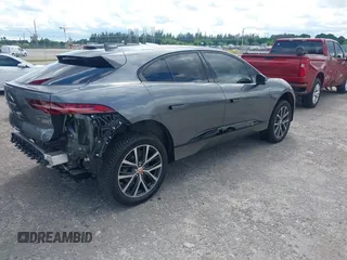 2019 Jaguar I-PACE HSE with VIN SADHD2S19K1F74478, listed as a IAAI auction lot 40395586 with 40,220 mi miles. Bid and sale history available at carsss.com. Image 4.