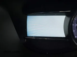 2019 Ford Explorer Limited с VIN 1FM5K8F89KGB42932, выставлен на аукционе IAAI как лот 42302391 с пробегом 112 974 миль миль и . История ставок и продаж доступна на DreamBid. Изображение 15.
