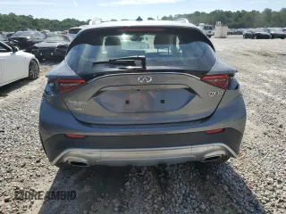 2018 Infiniti QX30 Premium with VIN SJKCH5CR2JA003522, listed as a Copart auction lot 62799864 with 44,051 mi miles and Salvage Title. Bid and sale history available at carsss.com. Image 6.