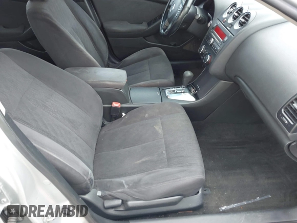 2011 Nissan Altima S with VIN 1N4AL2AP9BC152403, listed as a IAAI auction lot 42505092 with 172,725 mi miles and . Bid and sale history available at DreamBid. Image 5.