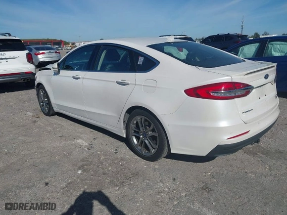 2020 Ford Fusion Hybrid Titanium with VIN 3FA6P0RU4LR182226, listed as a IAAI auction lot 41748021 with 69,234 mi miles. Bid and sale history available at carsss.com. Image 3.