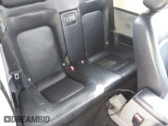 2003 Volkswagen Beetle GLS с VIN 3VWCK21YX3M311148, выставлен на аукционе IAAI как лот 42415839 с пробегом 146 340 миль миль и . История ставок и продаж доступна на DreamBid. Изображение 8.