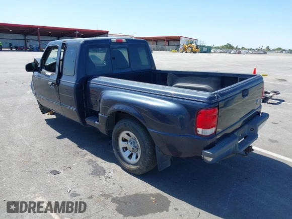 2000 Ford Ranger XL with VIN 1FTYR14V4YPB92188, listed as a IAAI auction lot 41967651 with 297,603 mi miles. Bid and sale history available at carsss.com. Image 3.