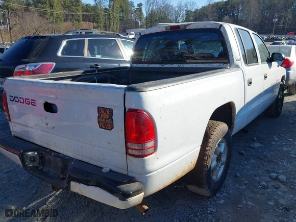 2000 Dodge Dakota Sport with VIN 1B7GL2AX0YS688465, listed as a IAAI auction lot 41341012 with 283,467 mi miles. Bid and sale history available at carsss.com. Image 4.