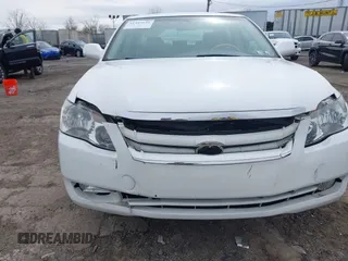 2006 Toyota Avalon XL with VIN 4T1BK36B96U096687, listed as a IAAI auction lot 41943651 with 59,298 mi miles and . Bid and sale history available at DreamBid. Image 6.