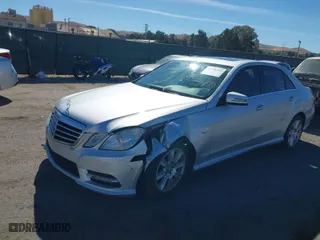 2012 Mercedes-Benz E-Class E 350 Luxury BlueTEC with VIN WDDHF2EBXCA567845, listed as a IAAI auction lot 40588402 with 93,930 mi miles. Bid and sale history available at carsss.com. Image 6.