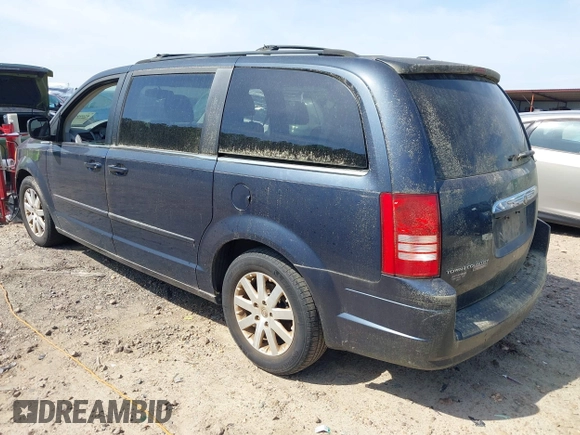 2008 Chrysler Town & Country Touring with VIN 2A8HR54P28R718253, listed as a IAAI auction lot 42099921 with 90,865 mi miles. Bid and sale history available at carsss.com. Image 3.