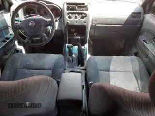 2002 Nissan Frontier XE z VIN 1N6ED29Y12C388949, wystawiony jako Copart lot #55235875 z przebiegiem 212 944 mil mil oraz Szkody całkowita. Historia ofert i sprzedaży dostępna na DreamBid. Obrazek 8.