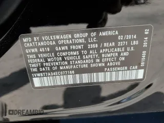 2014 Volkswagen Passat SE z VIN 1VWBT7A34EC077166, wystawiony jako Copart lot #57835415 z przebiegiem 121 814 mil mil oraz Szkoda całkowita • Salvage title. Historia ofert i sprzedaży dostępna na DreamBid. Obrazek 12.