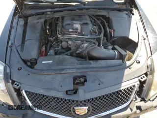 2012 Cadillac CTS-V z VIN 1G6DV5EP8C0150788, wystawiony jako Copart lot #69108334 z przebiegiem 121 090 mil mil oraz Czysty tytuł • Clean title. Historia ofert i sprzedaży dostępna na DreamBid. Obrazek 11.