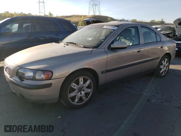 2003 Volvo S60 with VIN YV1RH59HX32256817, listed as a Copart auction lot 74256944 with 148,143 mi miles and Salvage Title. Bid and sale history available at carsss.com. Image 1.