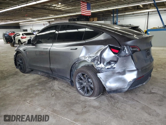 2024 Tesla Model Y Long Range with VIN 7SAYGDEE2RA299824, listed as a Copart auction lot 56040835 with 16,534 mi miles and Salvage title. Bid and sale history available at DreamBid. Image 2.