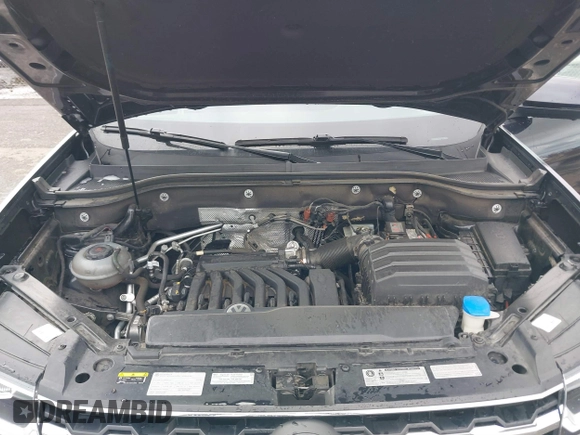 2018 Volkswagen Atlas SEL Premium z VIN 1V2NR2CA5JC533259, wystawiony jako IAAI lot #41799476 z przebiegiem 49 616 mil mil oraz . Historia ofert i sprzedaży dostępna na DreamBid. Obrazek 10.