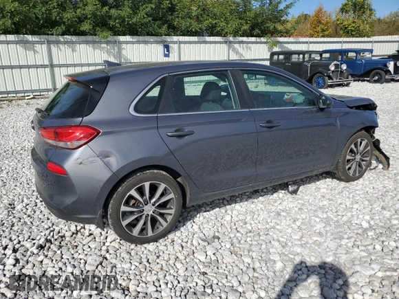 2018 Hyundai Elantra GT with VIN KMHH35LE8JU074576, listed as a Copart auction lot 75089854 with 31,807 mi miles and Salvage Title. Bid and sale history available at carsss.com. Image 3.