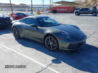 2022 Porsche 911 Carrera with VIN WP0AA2A94NS205519, listed as a IAAI auction lot 41379967 with 22,256 mi miles. Bid and sale history available at carsss.com. Image 1.