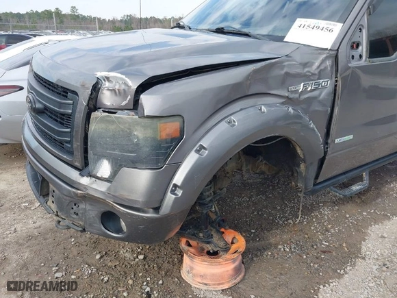 2014 Ford F-150 XL with VIN 1FTFW1ET9EKE76647, listed as a IAAI auction lot 41549456 with 217,995 mi miles. Bid and sale history available at carsss.com. Image 6.